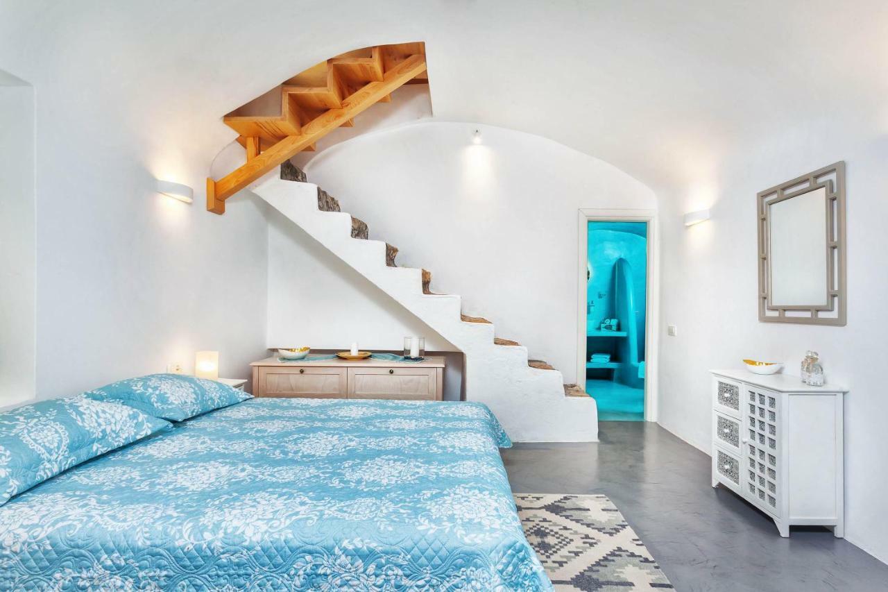 Casa D'argento Éxo Goniá