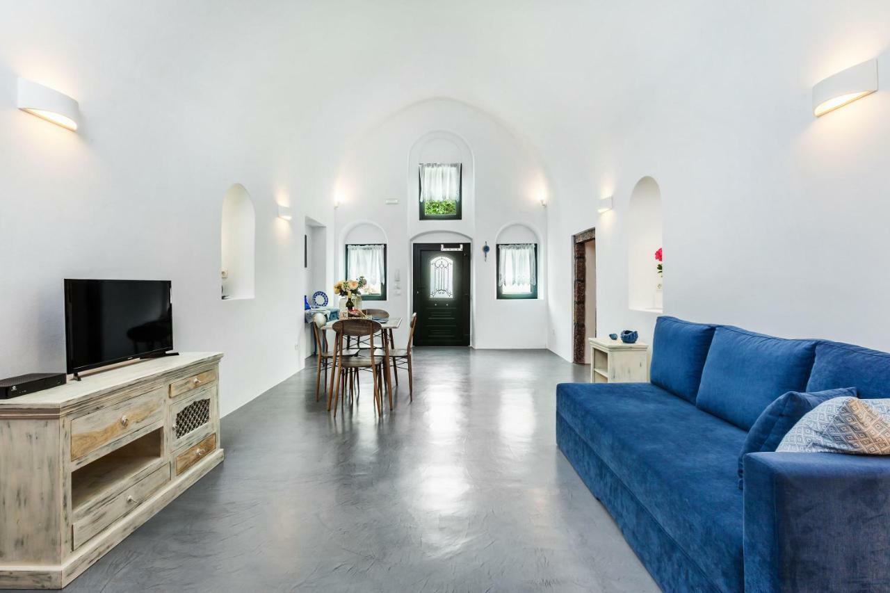 Casa D'argento * Éxo Goniá
