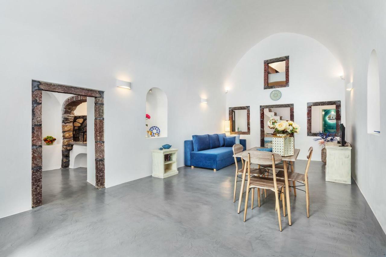 Casa D'argento * Éxo Goniá