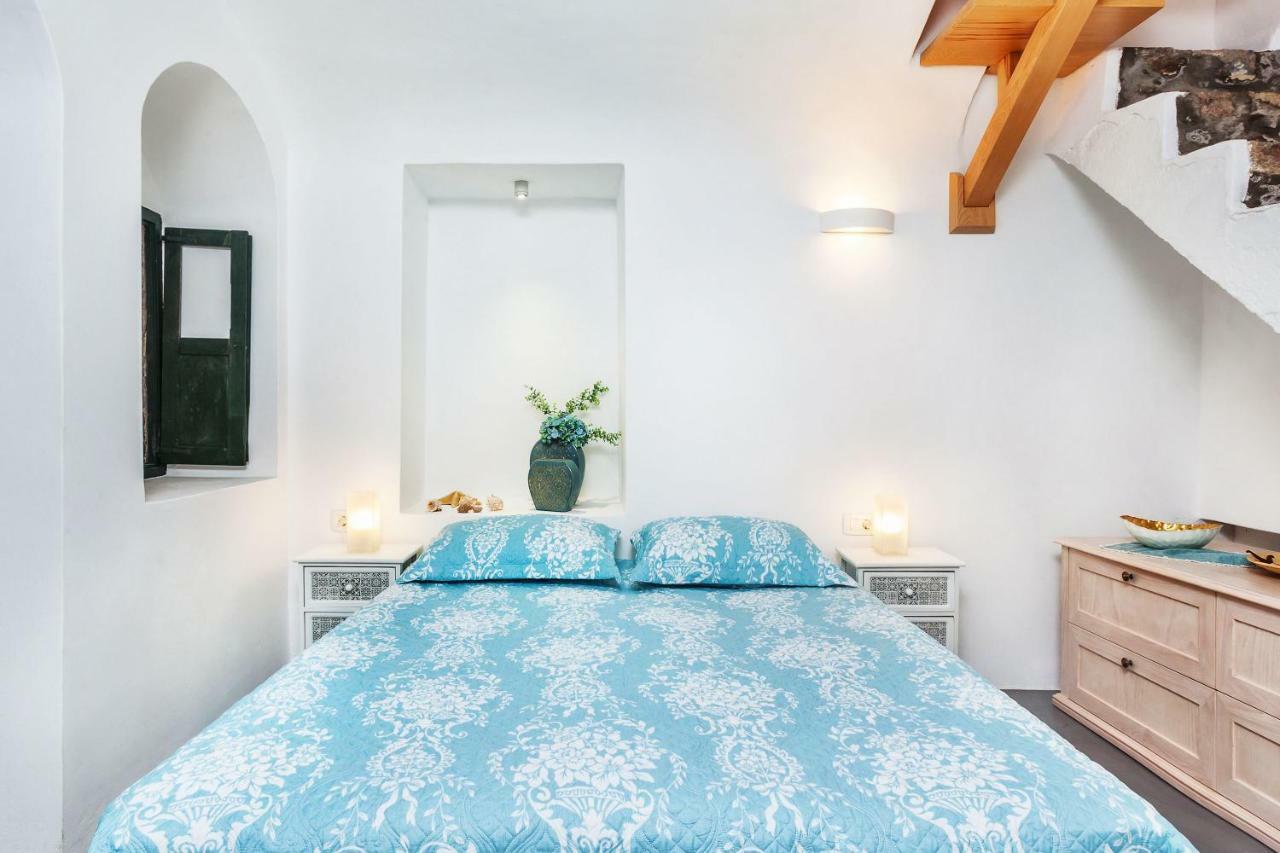 Casa D'argento * Éxo Goniá